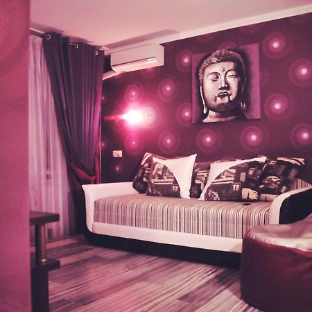 Hotel Om Shanti Одесса Экстерьер фото