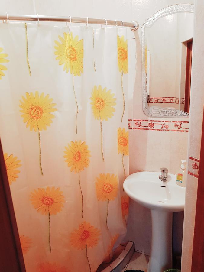 Hotel Om Shanti Одесса Экстерьер фото