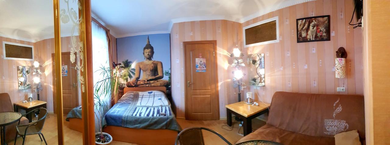 Hotel Om Shanti Одесса Экстерьер фото